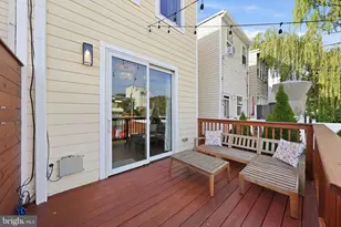 1812 Bay St SE, Washington, DC 20003 - Photo 18