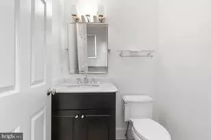1617 31st St NW, Washington, DC 20007 - Photo 16
