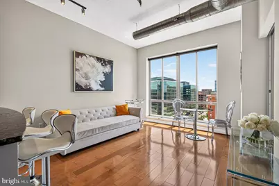 301 Massachusetts Avenue NW #902, Washington, DC 20001 - Photo 1