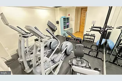 301 Massachusetts Avenue NW #902, Washington, DC 20001 - Photo 48