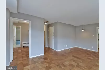 2401 H Street NW #810, Washington, DC 20037 - Photo 10
