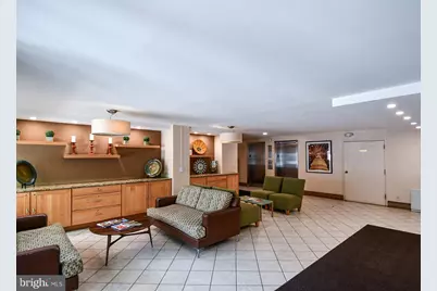 2401 H Street NW #810, Washington, DC 20037 - Photo 4