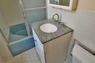 2401 H St NW, Washington, DC 20037 - Photo 30