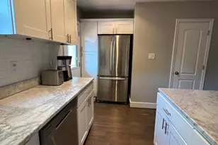 1914 D St NE, Washington, DC 20002 - Photo 4