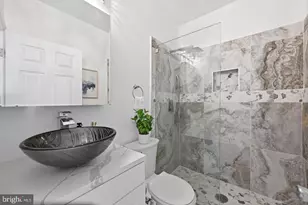 705 18th St NE, Washington, DC 20002 - Photo 14