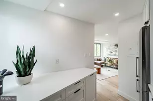 4200 NW Cathedral Ave NW, Washington, DC 20016 - Photo 26