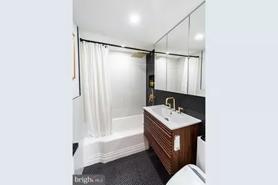 4200 NW Cathedral Avenue NW #1005, Washington, DC 20016 - Photo 54