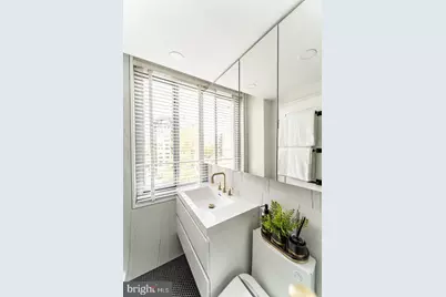 4200 NW Cathedral Avenue NW #1005, Washington, DC 20016 - Photo 36