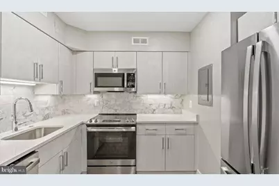 3401 38th Street NW #609-107, Washington, DC 20016 - Photo 2