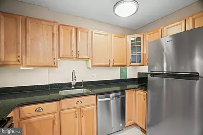 1800 R Street NW #405, Washington, DC 20009 - Photo 6