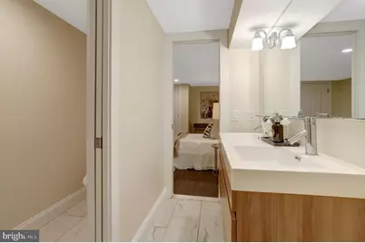 919 O Street NW #1, Washington, DC 20001 - Photo 28