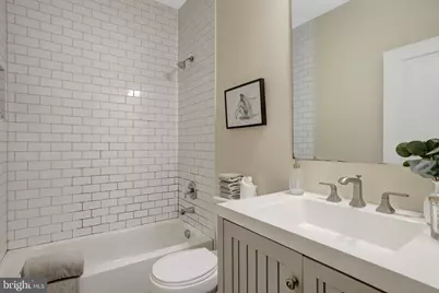 919 O Street NW #1, Washington, DC 20001 - Photo 42