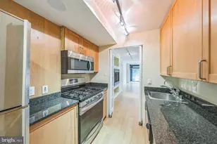 1520 16th St NW, Washington, DC 20036 - Photo 8