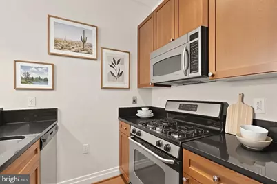 2120 Vermont Avenue NW #411, Washington, DC 20001 - Photo 4