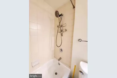 777 NW 7th Street NW #906, Washington, DC 20001 - Photo 26