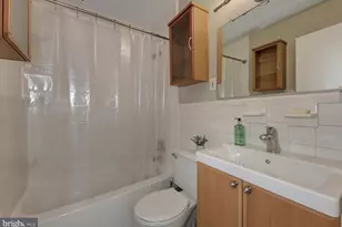 2829 Connecticut Ave NW, Washington, DC 20008 - Photo 8
