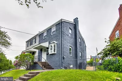 720 Hilltop Terrace SE, Washington, DC 20019 - Photo 2