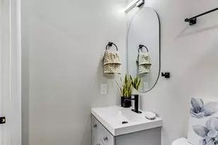 720 Hilltop Terrace SE, Washington, DC 20019 - Photo 10