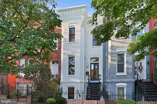 626 A St NE, Washington, DC 20002 - Photo 30