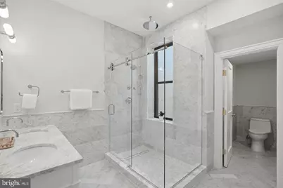 626 A Street NE, Washington, DC 20002 - Photo 18