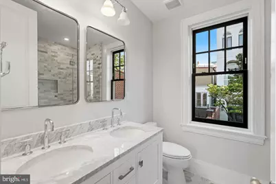 626 A Street NE, Washington, DC 20002 - Photo 12