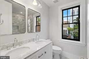 626 A St NE, Washington, DC 20002 - Photo 12