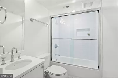 2869 28th Street NW #001, Washington, DC 20008 - Photo 6