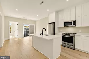 1319 11th St NW, Washington, DC 20001 - Photo 2