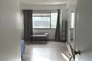 2141 I St NW, Washington, DC 20037 - Photo 4