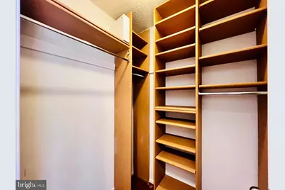 2111 Wisconsin Avenue NW #110, Washington, DC 20007 - Photo 16
