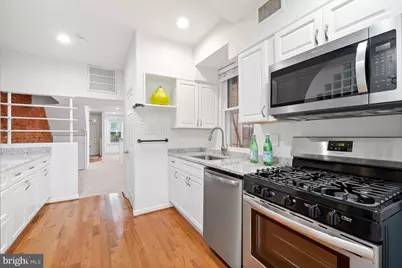 1428 Independence Avenue SE, Washington, DC 20003 - Photo 12