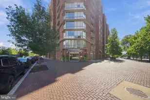 1000 New Jersey Ave SE, Washington, DC 20003 - Photo 1