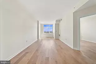 1000 New Jersey Ave SE, Washington, DC 20003 - Photo 4