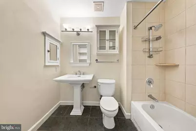 1000 New Jersey Avenue SE #1022, Washington, DC 20003 - Photo 12