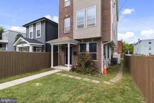 1048 48th Pl NE, Washington, DC 20019 - Photo 4