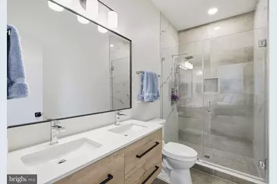 2001 I Street NE #10, Washington, DC 20002 - Photo 20