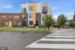 2001 I St NE, Washington, DC 20002 - Photo 2