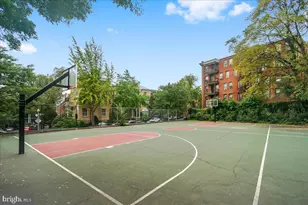 1819 Belmont Rd NW, Washington, DC 20009 - Photo 58
