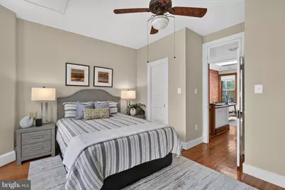 315 E Street SE, Washington, DC 20003 - Photo 18