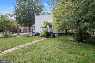 4898 Sheriff Rd NE, Washington, DC 20019 - Photo 16