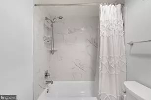 2130 N St NW, Washington, DC 20037 - Photo 18