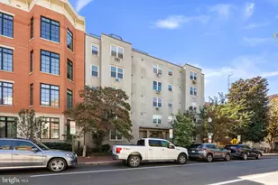 2130 N St NW, Washington, DC 20037 - Photo 4