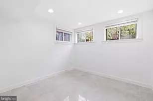 1630 19th St NW, Washington, DC 20009 - Photo 60