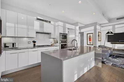 45 Sutton Square SW #PH01, Washington, DC 20024 - Photo 32