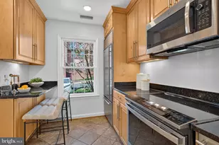 1620 Beekman Pl NW, Washington, DC 20009 - Photo 12