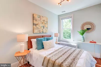 775 Hobart Place NW, Washington, DC 20001 - Photo 8