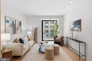 925 H St NW, Washington, DC 20001 - Photo 2