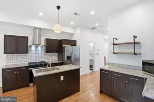 1004 11th St NE, Washington, DC 20002 - Photo 28