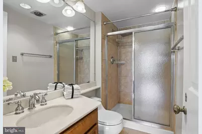 1080 Wisconsin Avenue NW #2012, Washington, DC 20007 - Photo 26