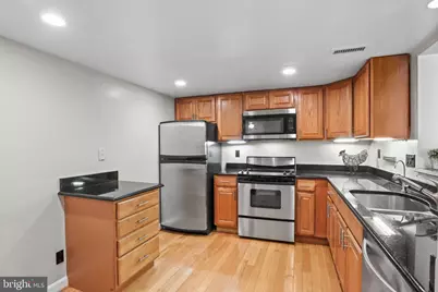 1080 Wisconsin Avenue NW #2012, Washington, DC 20007 - Photo 14